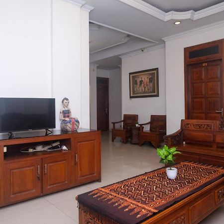 Urbanview Hotel Pondok Anggun Yogyakarta By Reddoorz Maguwo Exteriör bild