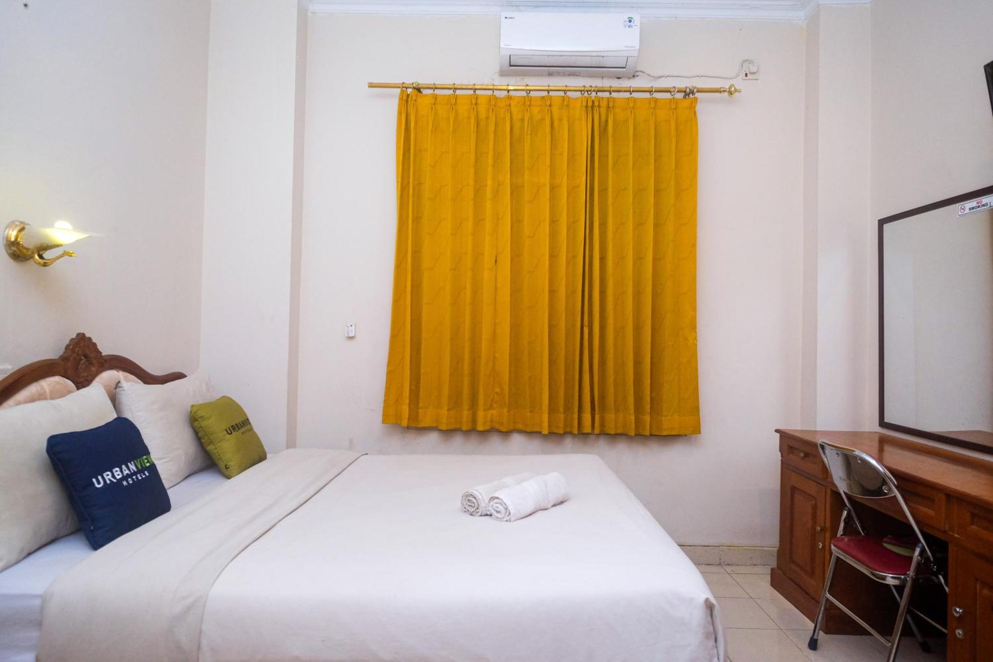 Urbanview Hotel Pondok Anggun Yogyakarta By Reddoorz Maguwo Exteriör bild