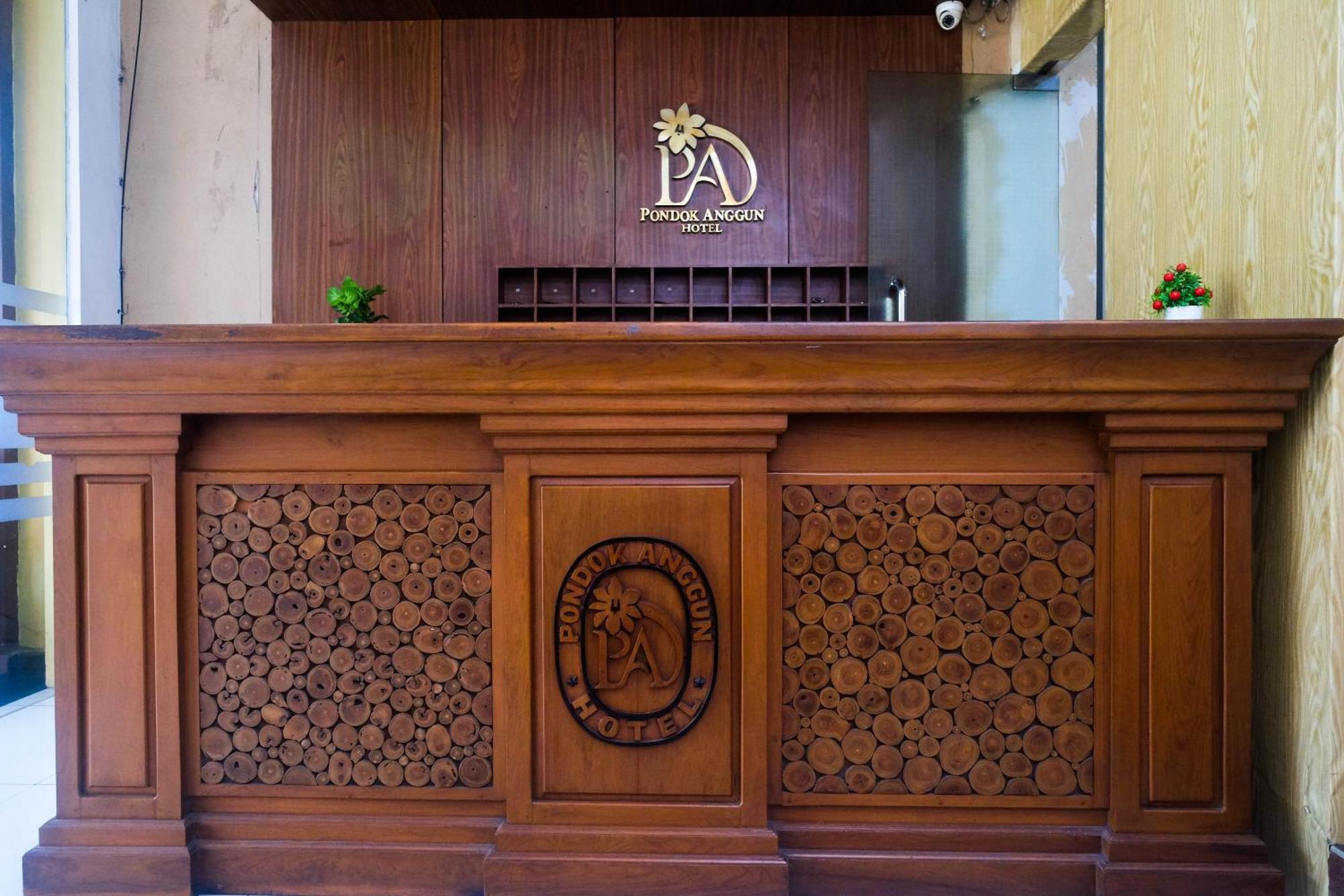 Urbanview Hotel Pondok Anggun Yogyakarta By Reddoorz Maguwo Exteriör bild